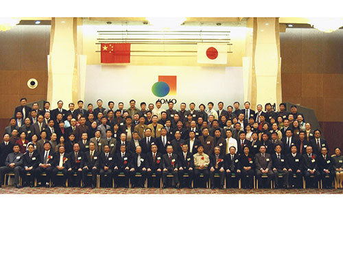 第六届·太原·2004.11